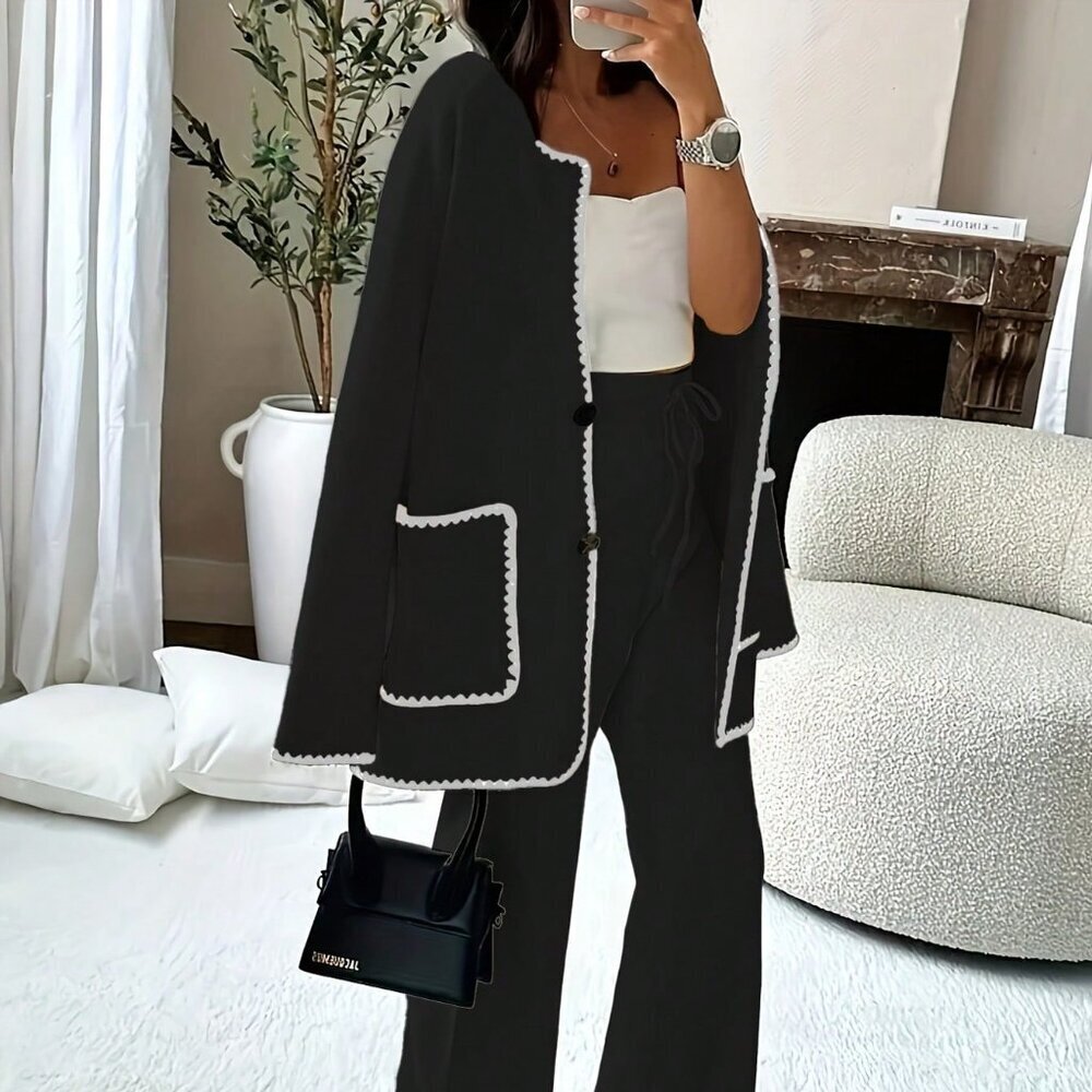 Black Casual Women's Edge Decor Pocket Loose Jacket - Picture 3 of 3